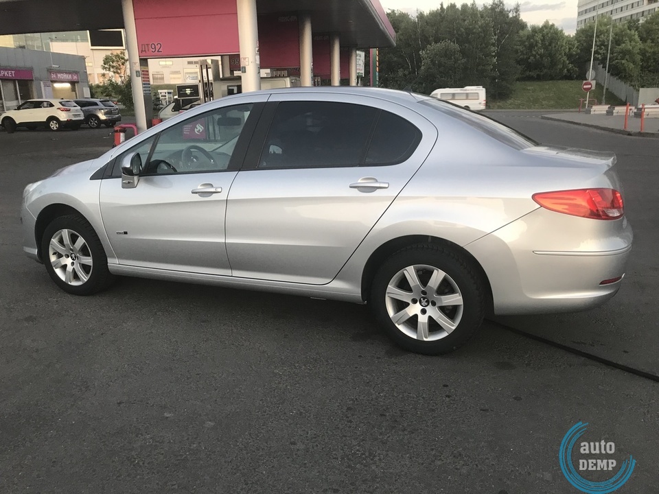 Peugeot 408 408