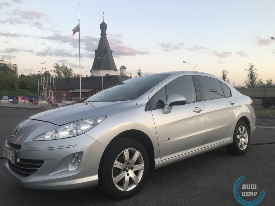 Peugeot 408 408